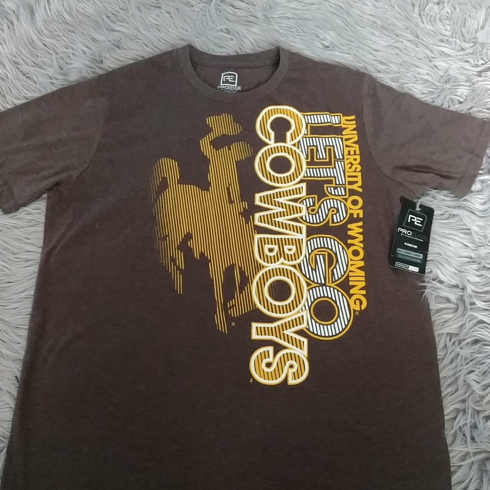 Men's University of Wyoming Cowboys T-Shirt